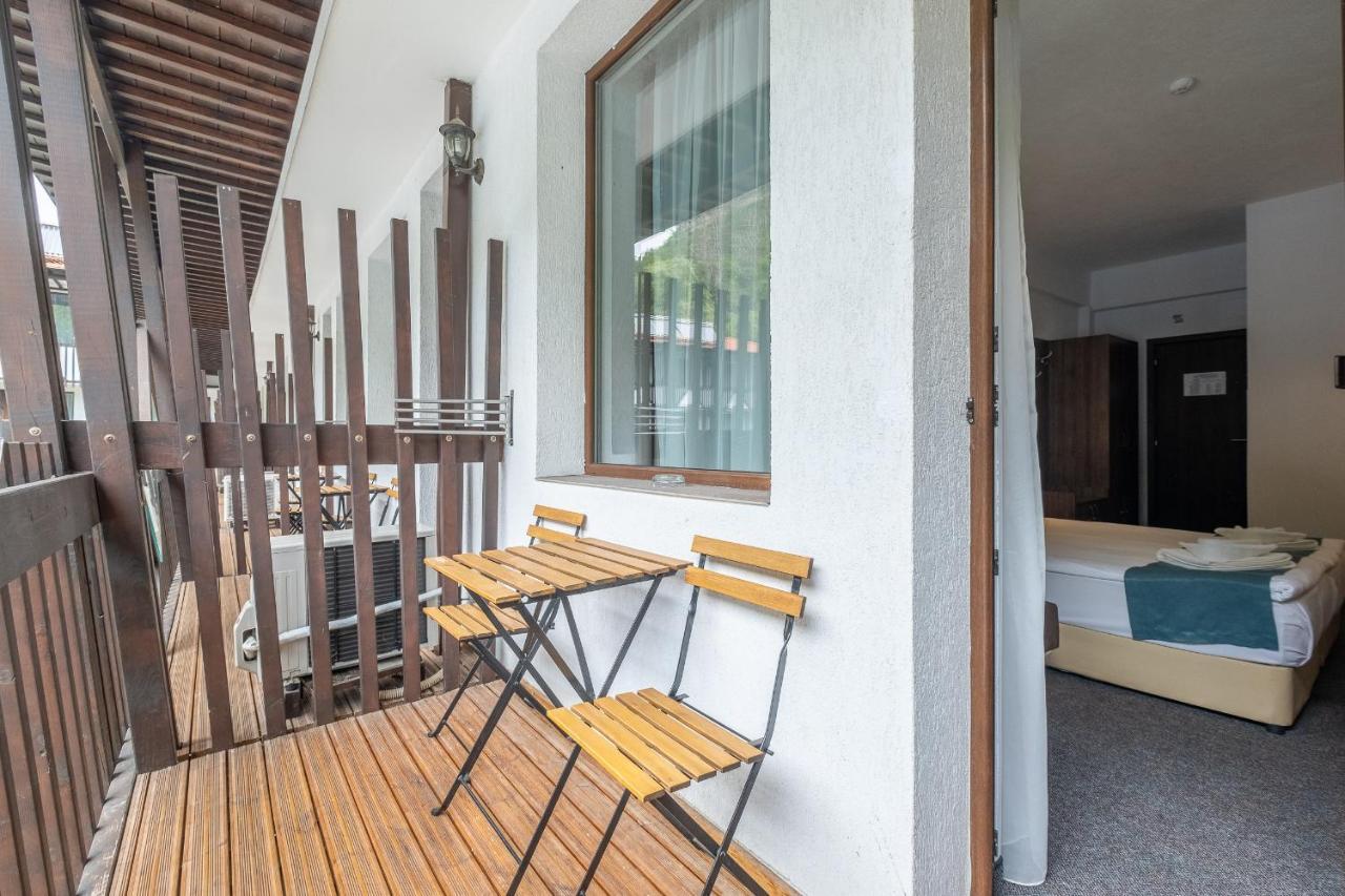 Park Hotel Asenevtsi Veliko Tarnovo Exterior photo