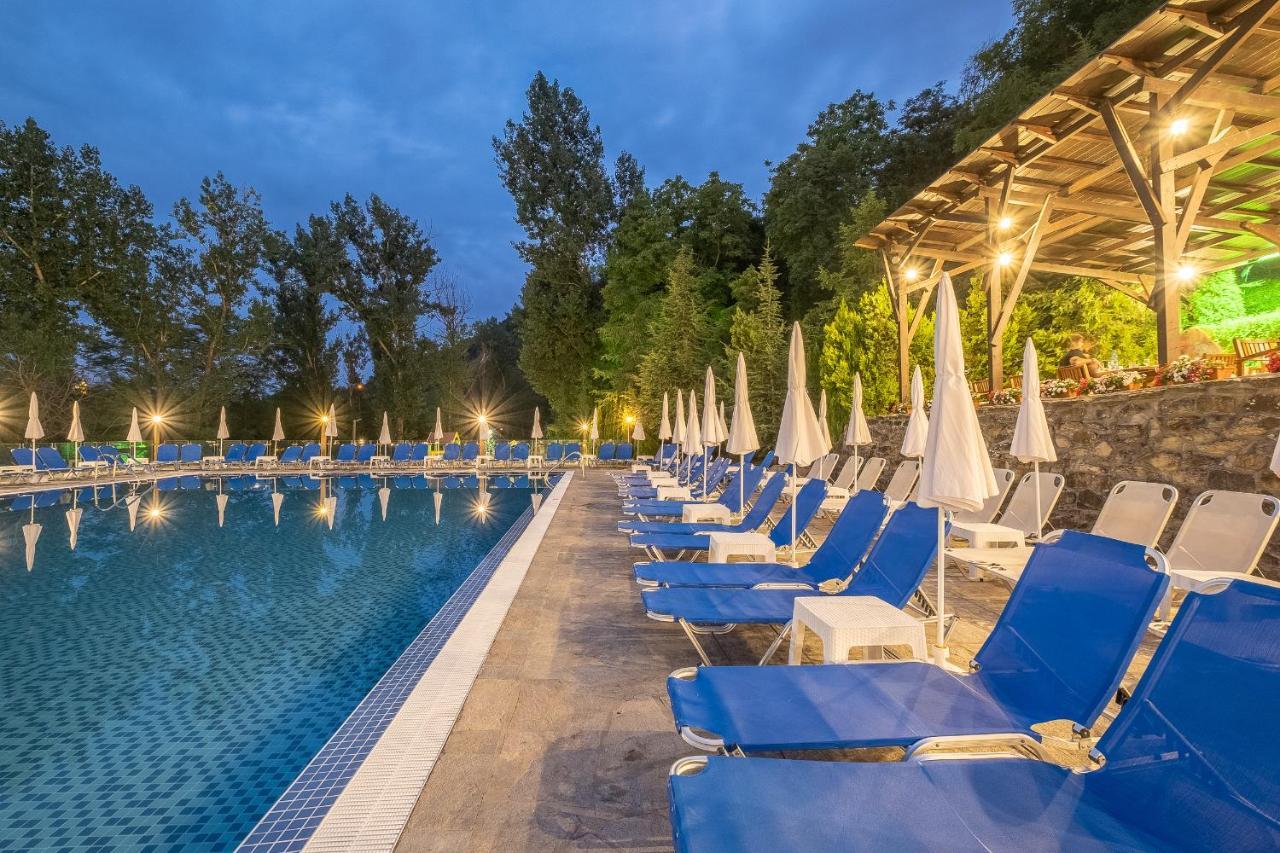 Park Hotel Asenevtsi Veliko Tarnovo Exterior photo