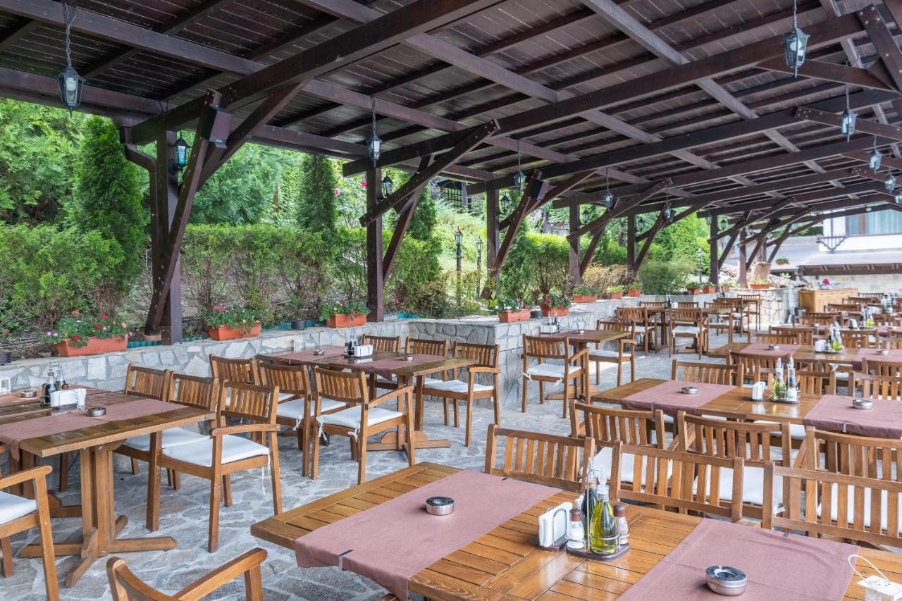 Park Hotel Asenevtsi Veliko Tarnovo Exterior photo
