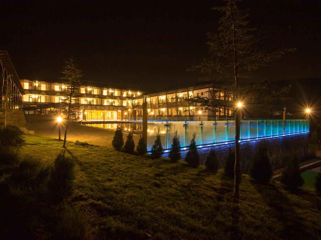 Park Hotel Asenevtsi Veliko Tarnovo Exterior photo