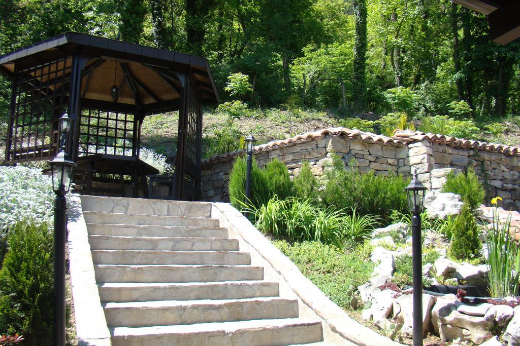Park Hotel Asenevtsi Veliko Tarnovo Exterior photo